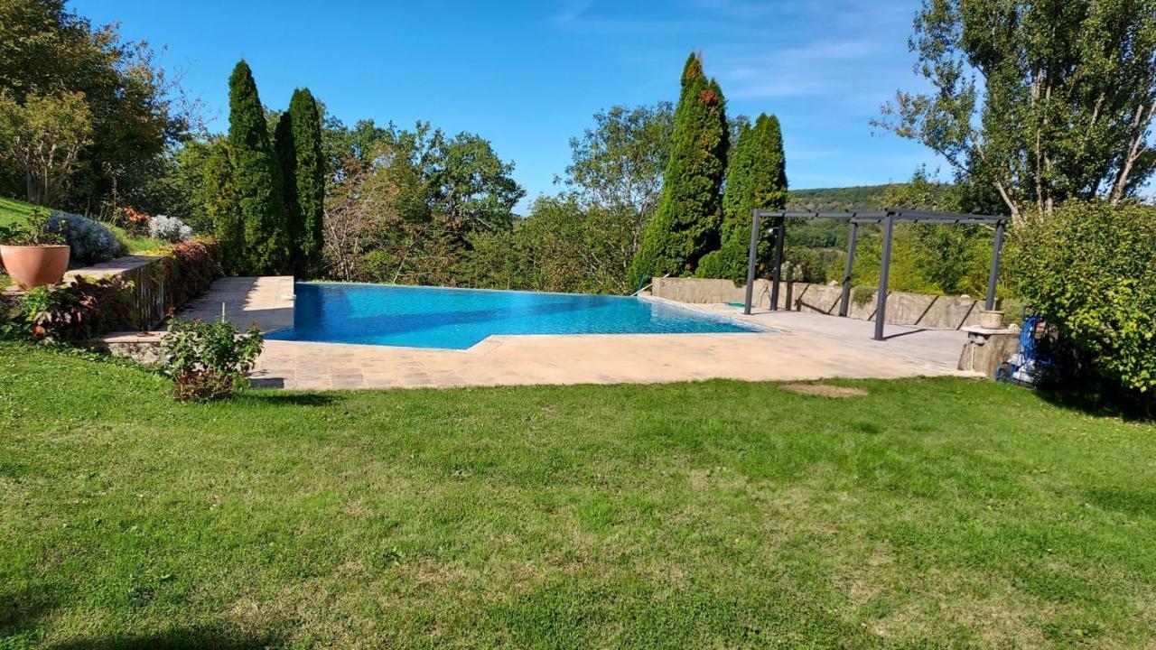 Manoir Le Moulinal47 - Vue Panoramique Hotel Courbiac Екстериор снимка