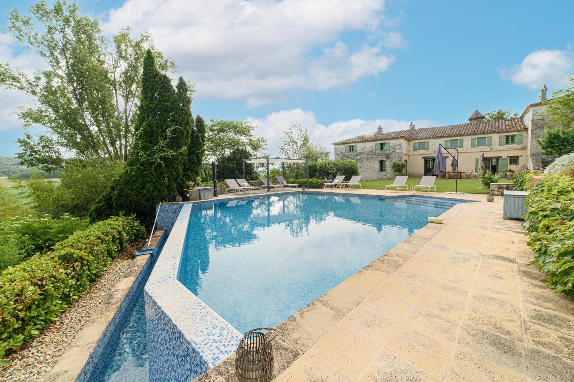 Manoir Le Moulinal47 - Vue Panoramique Hotel Courbiac Екстериор снимка